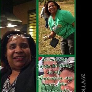 Meet your Posher, Iris